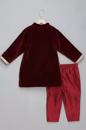 Maroon deer embroidered velvet Men Bandhgala and Pant