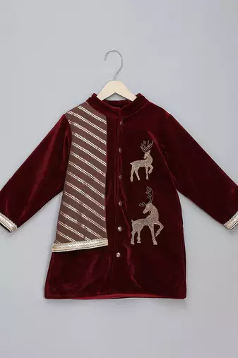 Maroon deer embroidered velvet Men Bandhgala and Pant