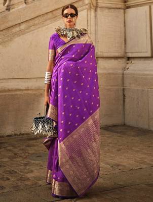 purple purple & gold ethnic motifs woven design zari banarasi saree 2