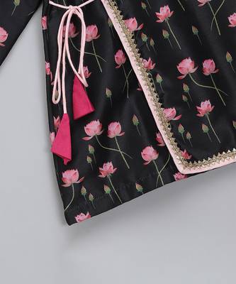 Black floral printed cotton silk Men Kurta Set 5