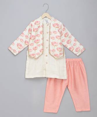 Off white floral printed cotton silk Men Kurta Set 1