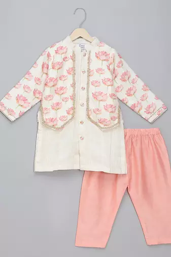Off white floral printed cotton silk Men Kurta Set