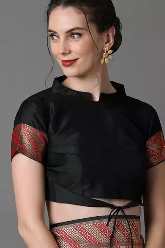 black floral woven design zari banarasi saree