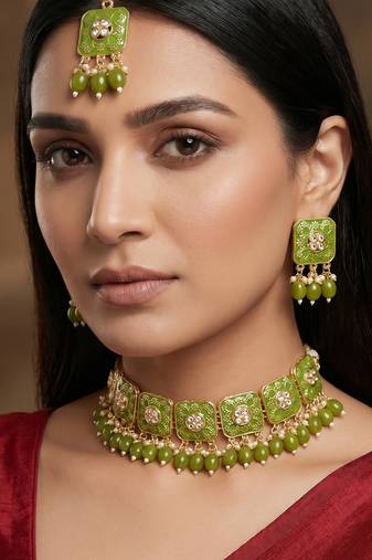 Green meenakari kundan choker necklace set with earrings and maangtika
