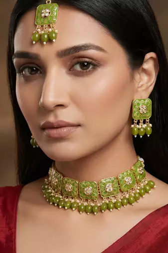 Green meenakari kundan choker necklace set with earrings and maangtika