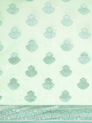 green green floral silk blend banarasi saree 4