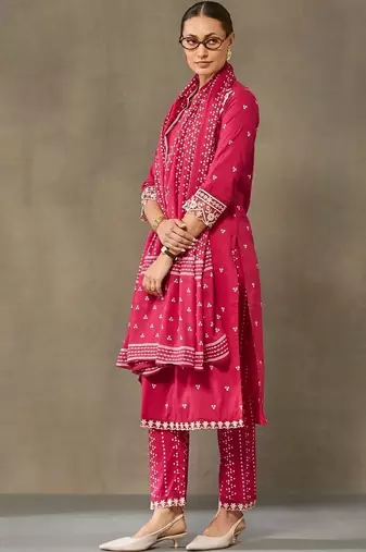 women ethnic motifs embroidered regular thread work cotton kurta with trousers & with dupatta