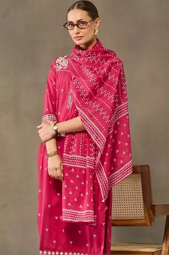 women ethnic motifs embroidered regular thread work cotton kurta with trousers & with dupatta