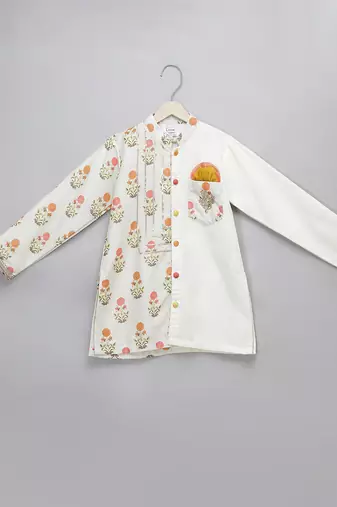 Off white floral printed cotton silk Men Kurta Set