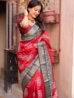 red batik zari saree 2