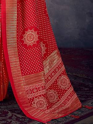 red mirror work bandhani saree 5