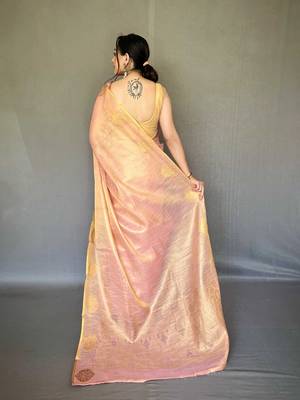 pink pink & gold-toned woven design zari tissue saree 3