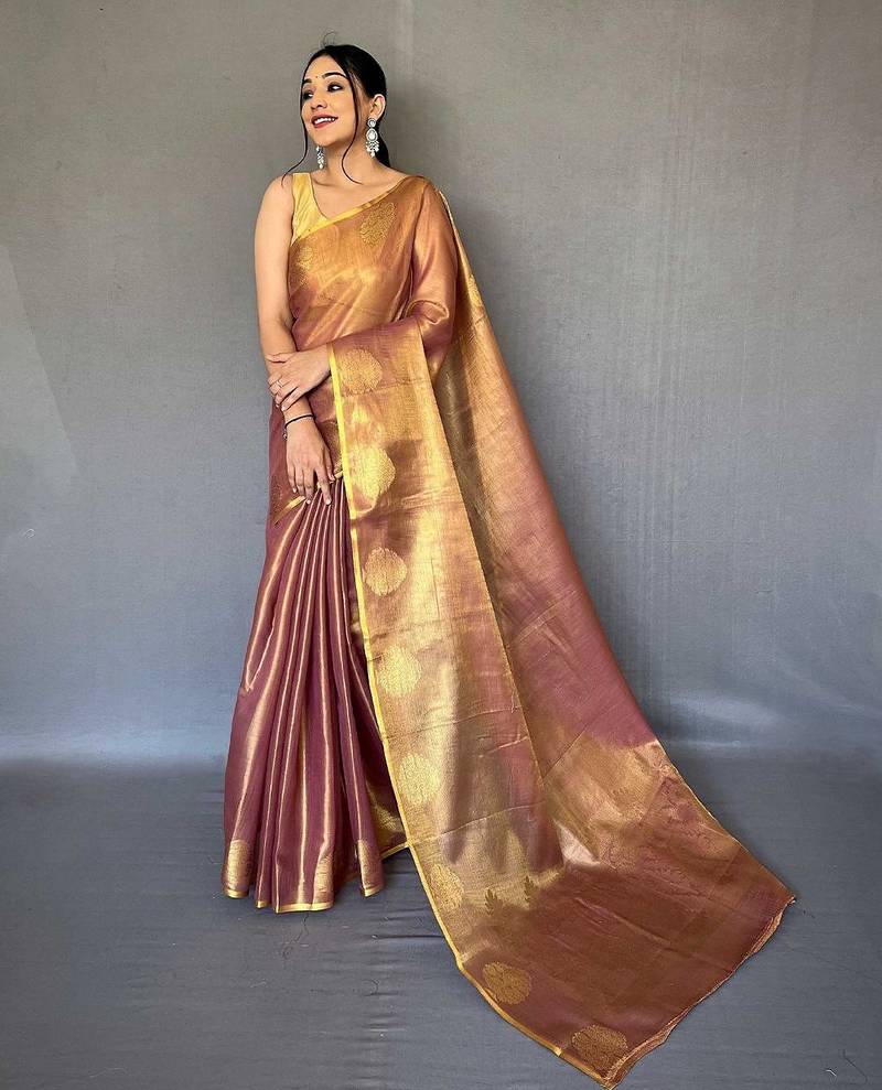peach peach-coloured & gold-toned woven design zari tissue saree
