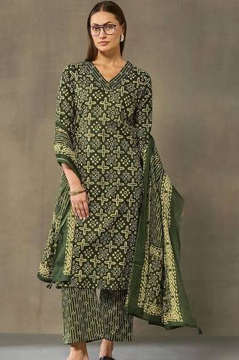 women ethnic motifs printed regular cotton kurta with palazzos & with dupatta
