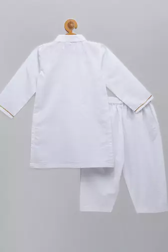 White flag printed cotton Men Kurta Set