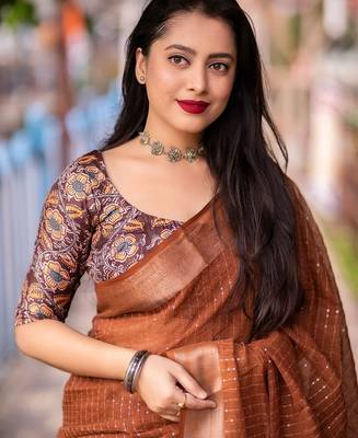 orange embellished zari saree with unstitched blouse piece 3