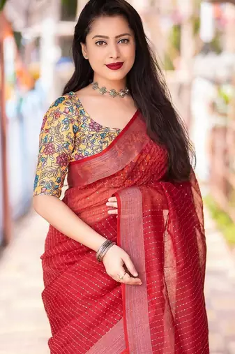 red woven design zari linen saree
