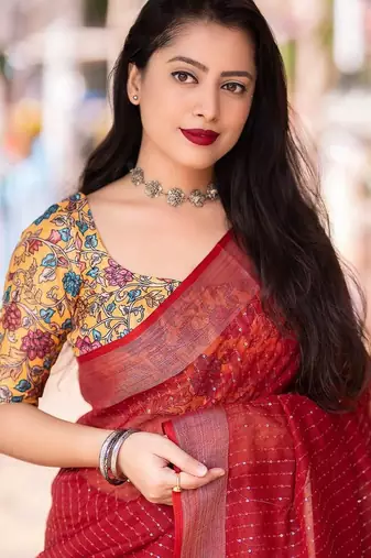 red woven design zari linen saree