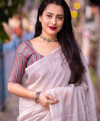 white embellished sequinned linen saree 3