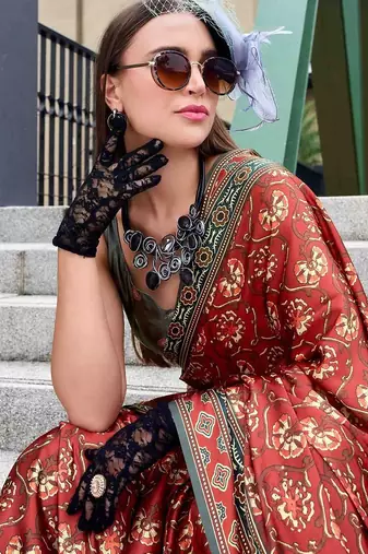 maroon floral printed satin saree
