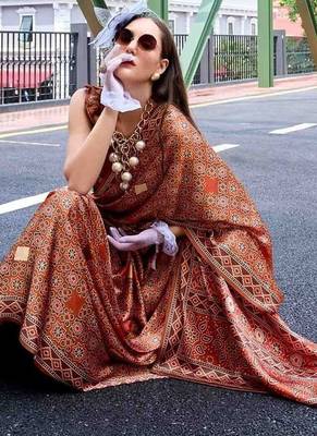 brown ethnic motifs printed saree 3