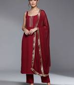women ethnic motifs regular silk crepe kurta with trousers & with dupatta