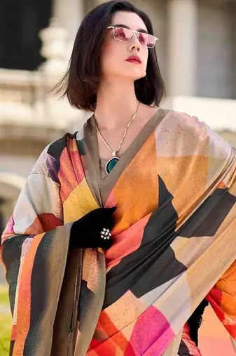 pink colourblocked saree with blouse piece