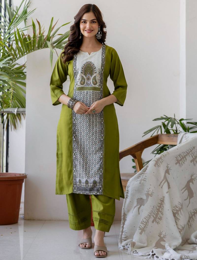 Green silk blend printed kurta set