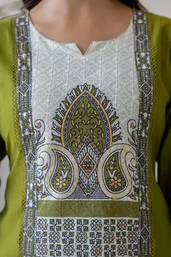 Green silk blend printed kurta set