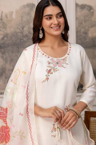 White silk blend embroidered kurta set