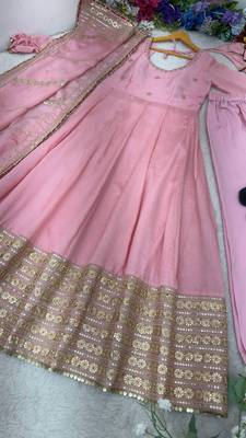 Baby pink embroidered anarkali kurta set with pant and dupatta for women 4