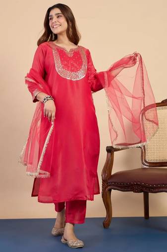 Dark-pink silk blend embroidered kurta set