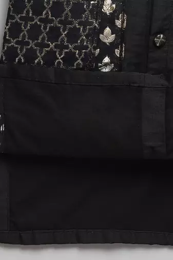 Black embroidered cotton silk Men Kurta Set
