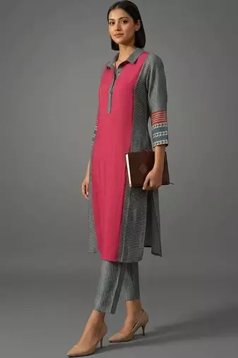 women striped regular kurta with trousers