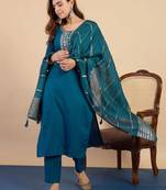 Teal silk blend embroidered kurta set