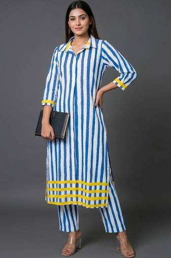 women printed regular kurta with trousers