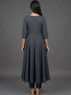 women ethnic motifs regular kurta with trousers & with dupatta 4