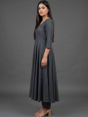 women ethnic motifs regular kurta with trousers & with dupatta 7