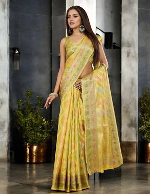 yellow leheriya zari organza handloom banarasi saree 4