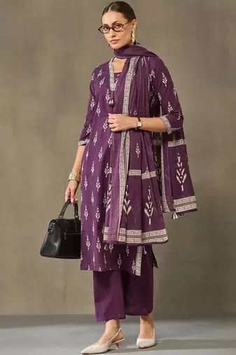 women ethnic motifs printed regular cotton kurta with trousers & with dupatta