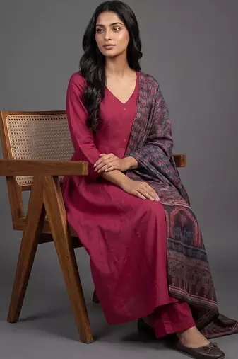 women ethnic motifs regular kurta with trousers & with dupatta