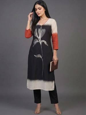 women printed regular kurta with trousers 1