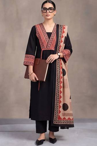 women printed regular cotton kurta with trousers & with dupatta