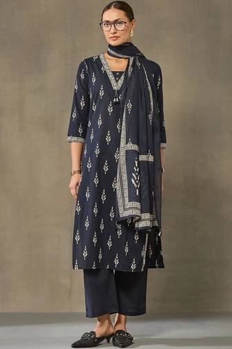 women ethnic motifs printed regular cotton kurta with trousers & with dupatta