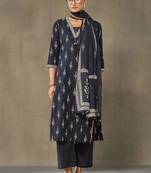 women ethnic motifs printed regular cotton kurta with trousers & with dupatta