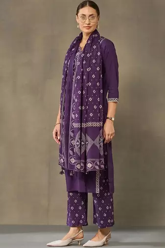 women embroidered regular thread work cotton kurta with palazzos & with dupatta