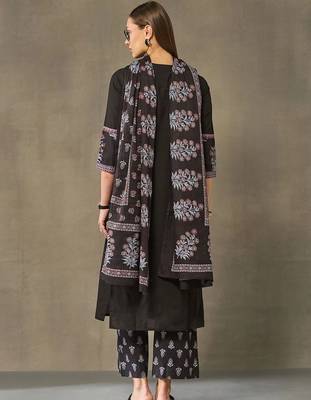 women ethnic motifs regular cotton kurta with palazzos & with dupatta 3