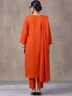 floral embroidered empire thread work cotton kurta with trousers & dupatta 3