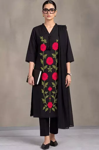 women floral embroidered regular thread work cotton kurta with trousers & with dupatta