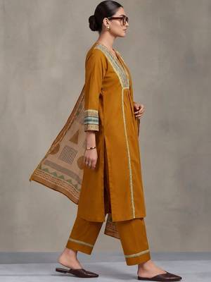 women embroidered empire thread work cotton kurta with trousers & dupatta 2